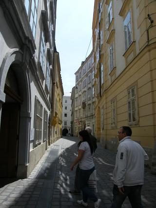2012-06-03 12:57:16
