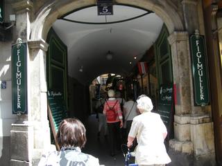 2012-06-03 13:00:48